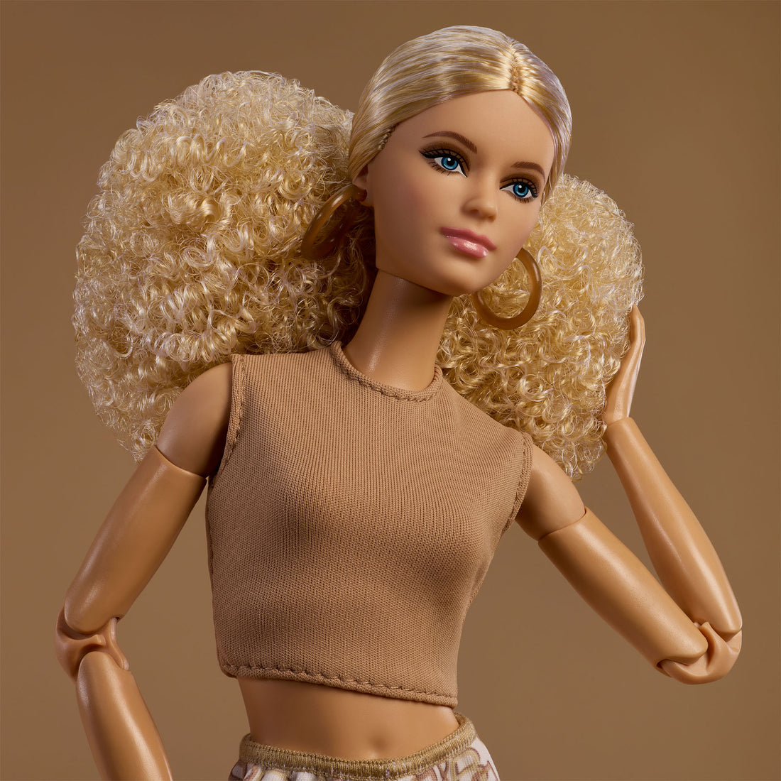 Barbie Basics 2026 Neutrals Series, Model 07