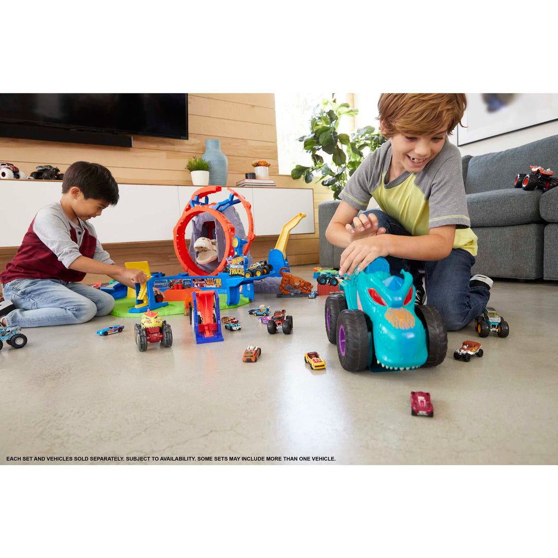 Hot Wheels Monster Trucks Car Chompin' Mega-Wrex Vehicle