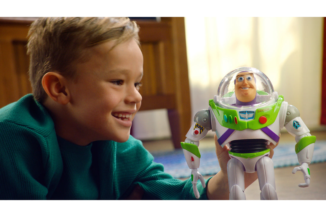 Disney Pixar Toy Story Action-Chop Buzz Lightyear