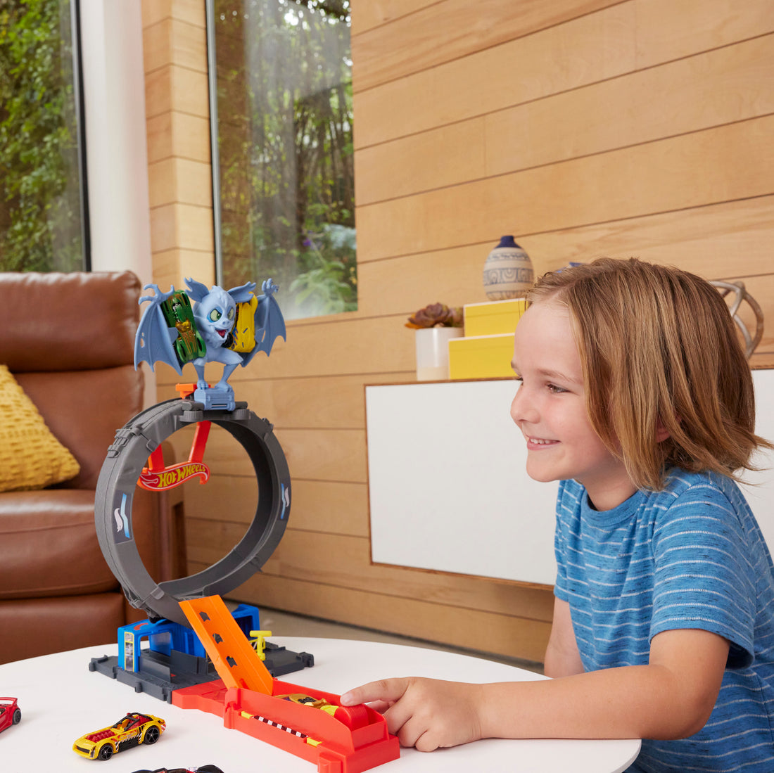 Hot Wheels Bat Loop Attack