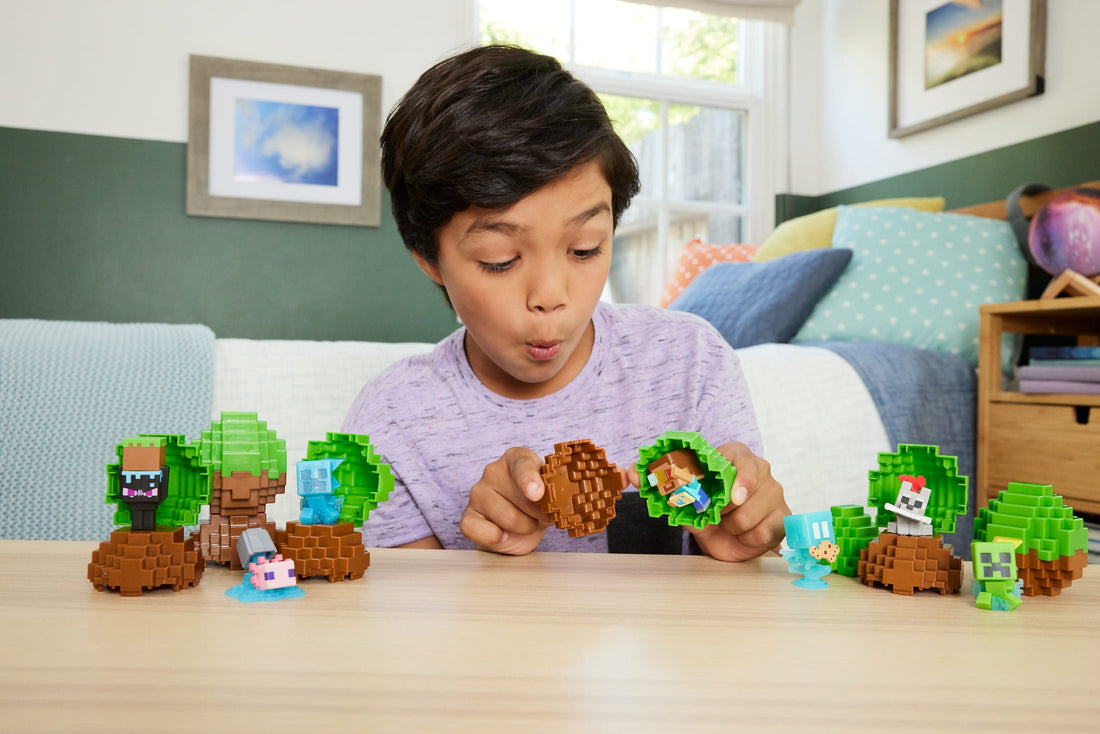 Minecraft Mini Mode Spawn Egg with Surprise Mini Figure