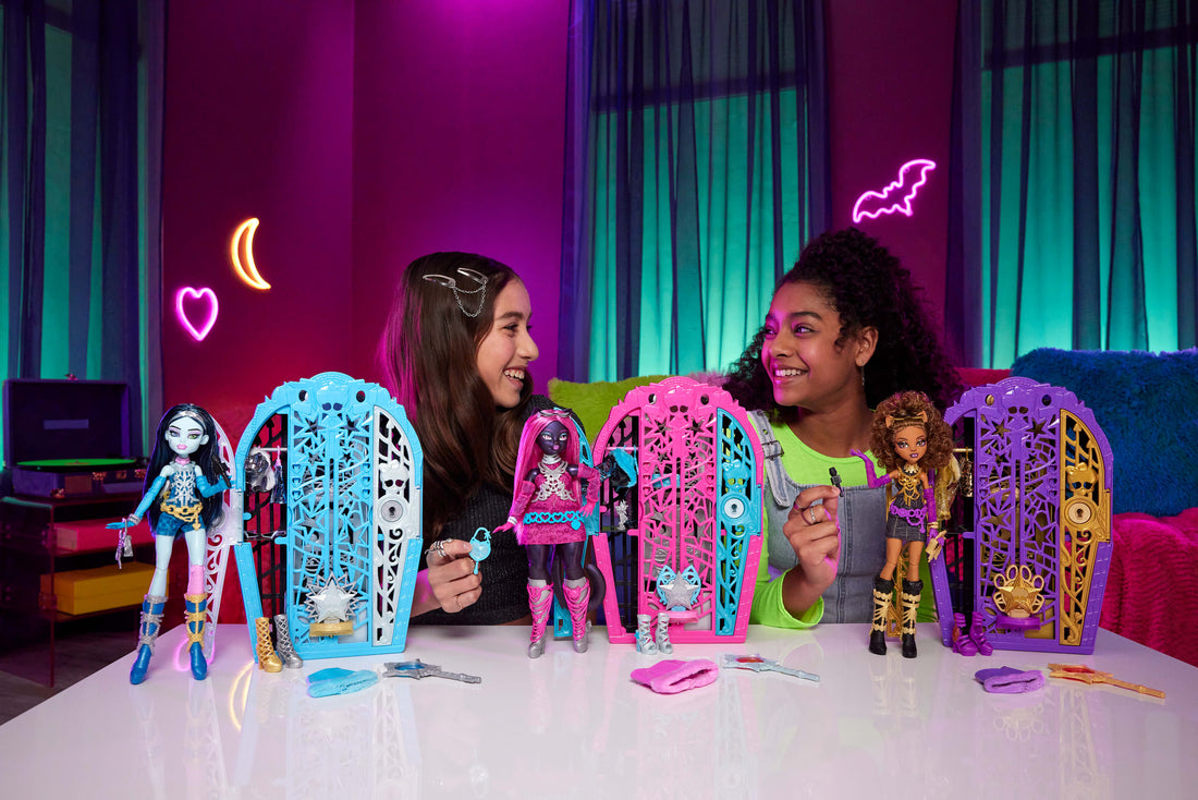 Monster High Skulltimate Secrets Clawdeen Wolf Doll