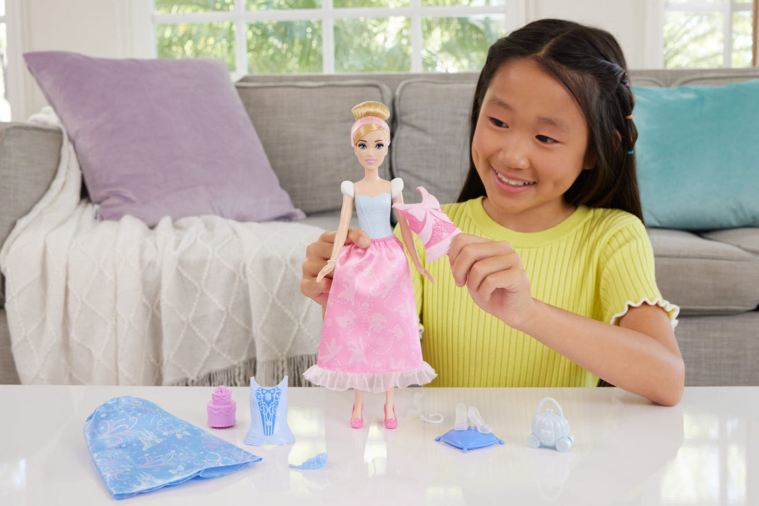 Disney Princess 2-in-1 Stories Cinderella Fashion Doll with 2 Snap-On Bodices