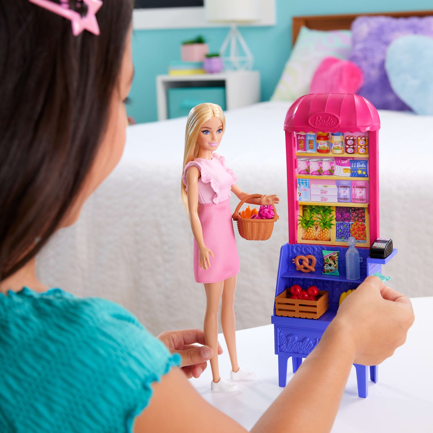 Barbie and Teresa Recipe for Friendship Malibu at the Market Doll & Playset