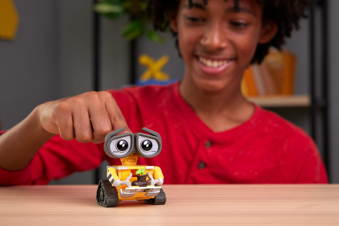 Pixar Click Figs Wall-E