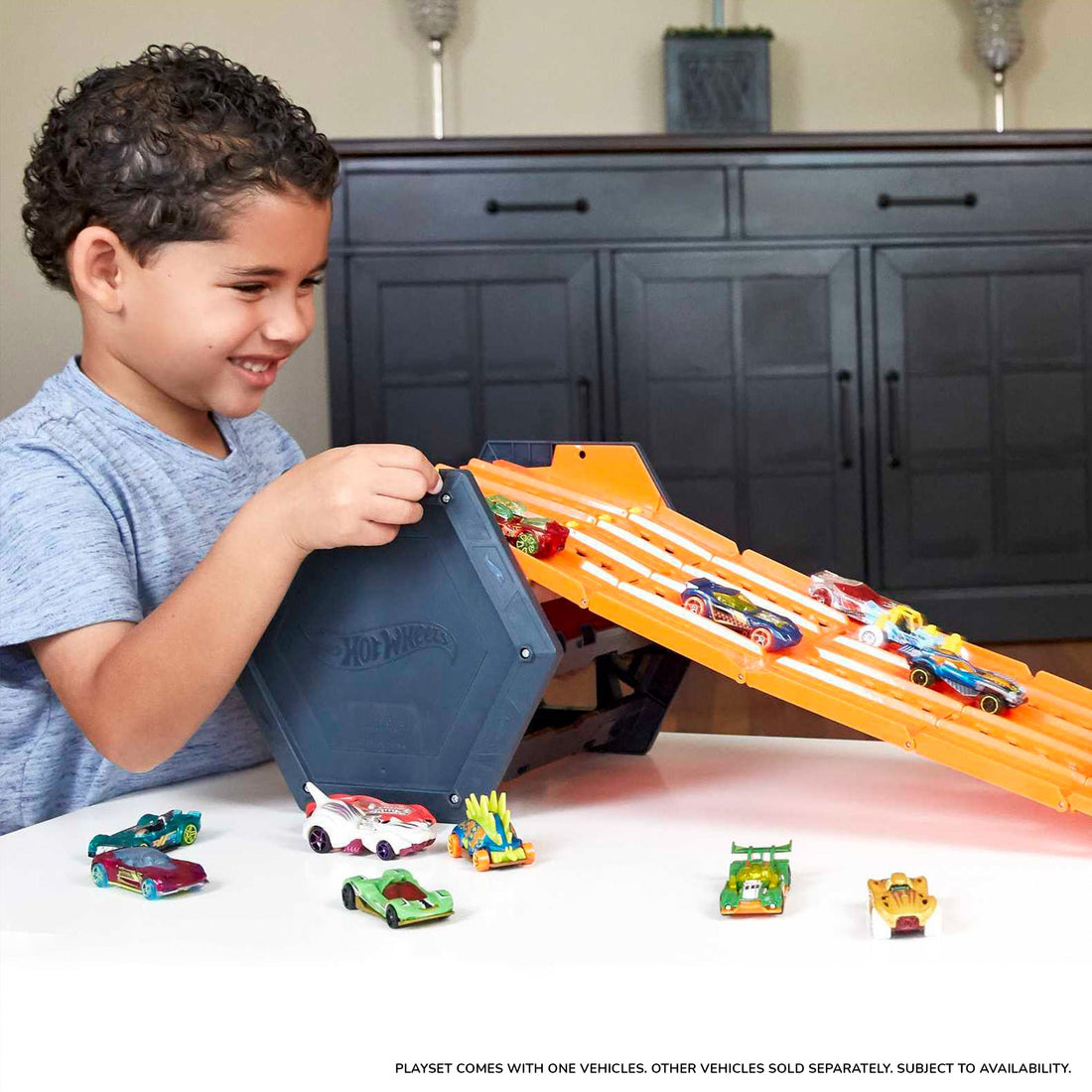 Hot Wheels Roll Out Raceway Track Set