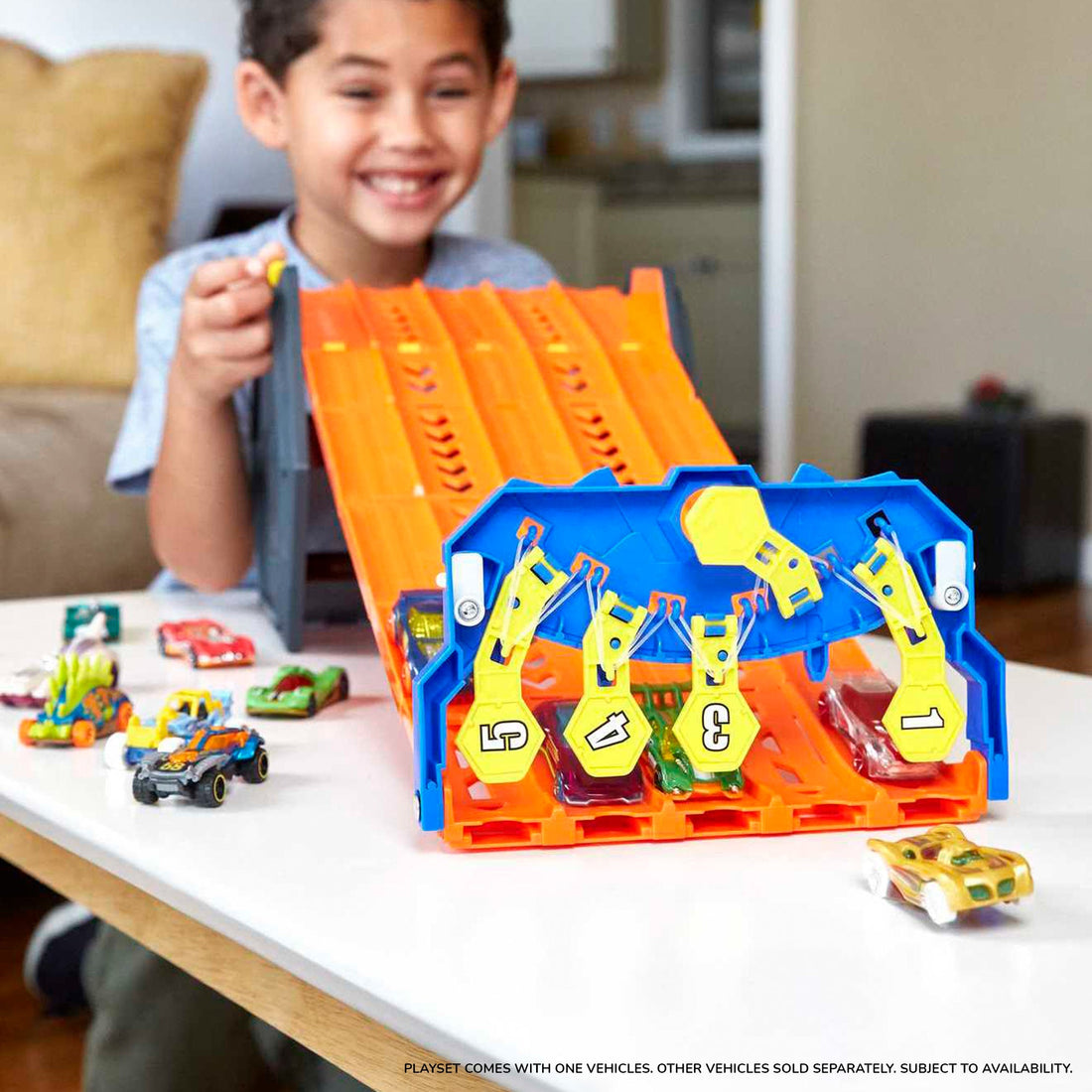 Hot Wheels Roll Out Raceway Track Set