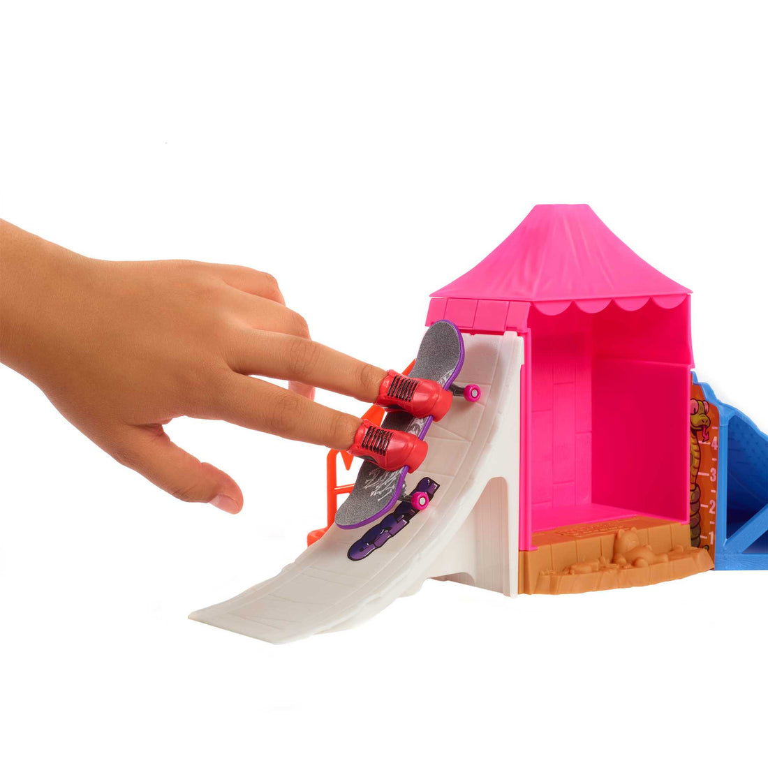 Hot Wheels Skate Amusement Park Skate Set, Playset