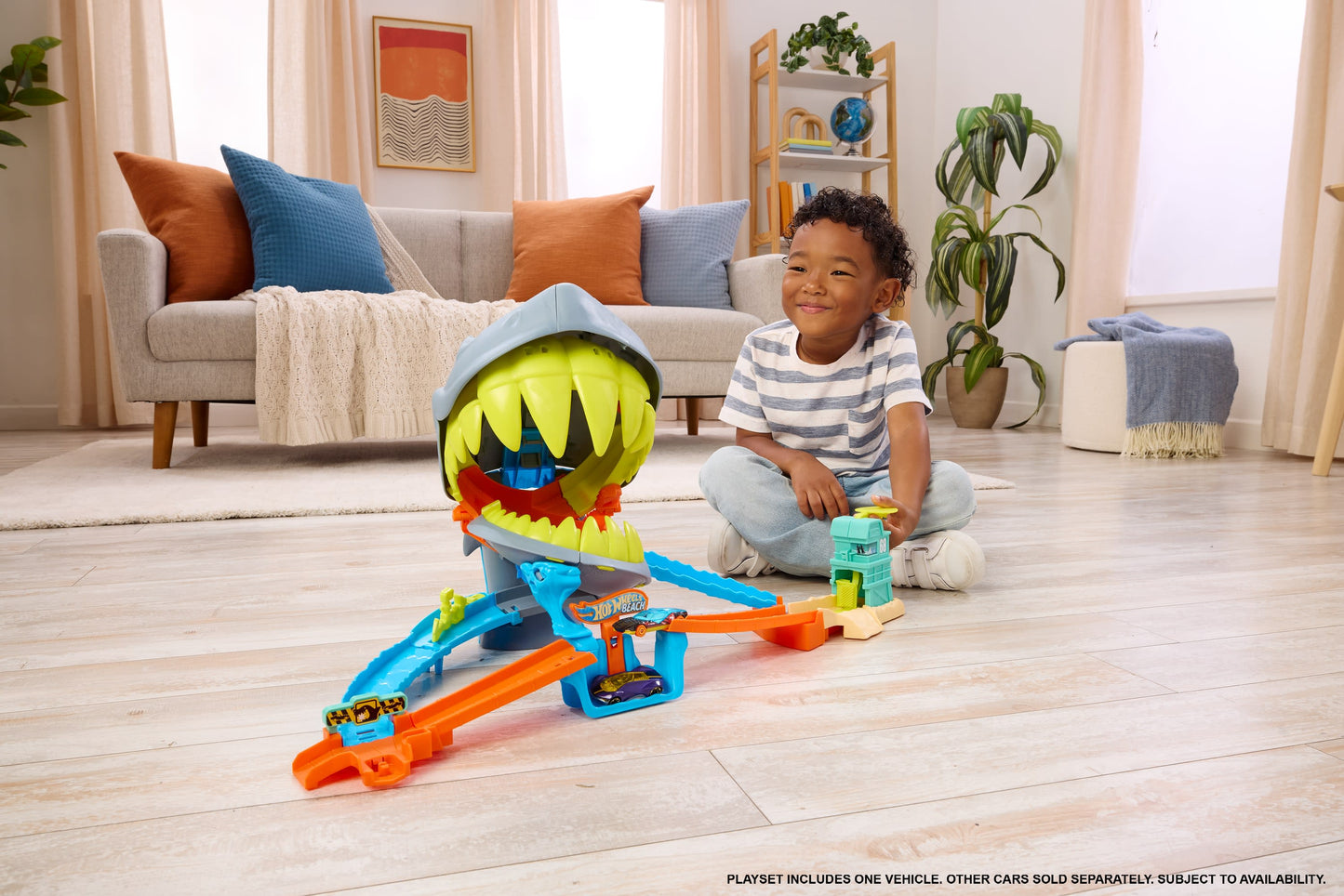 Hot Wheels City Shark Chomp Beach