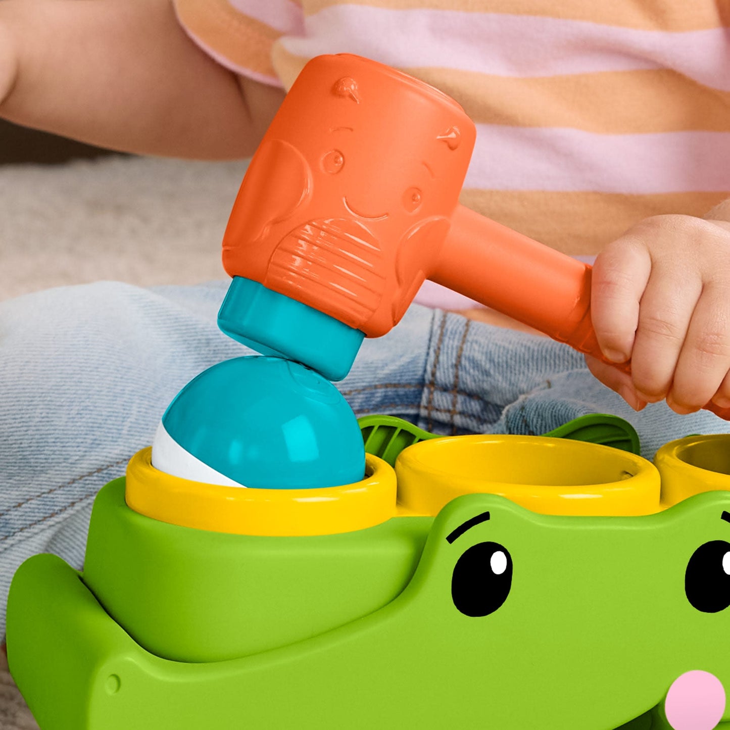 Fisher-Price Sit & Tap Rolligator