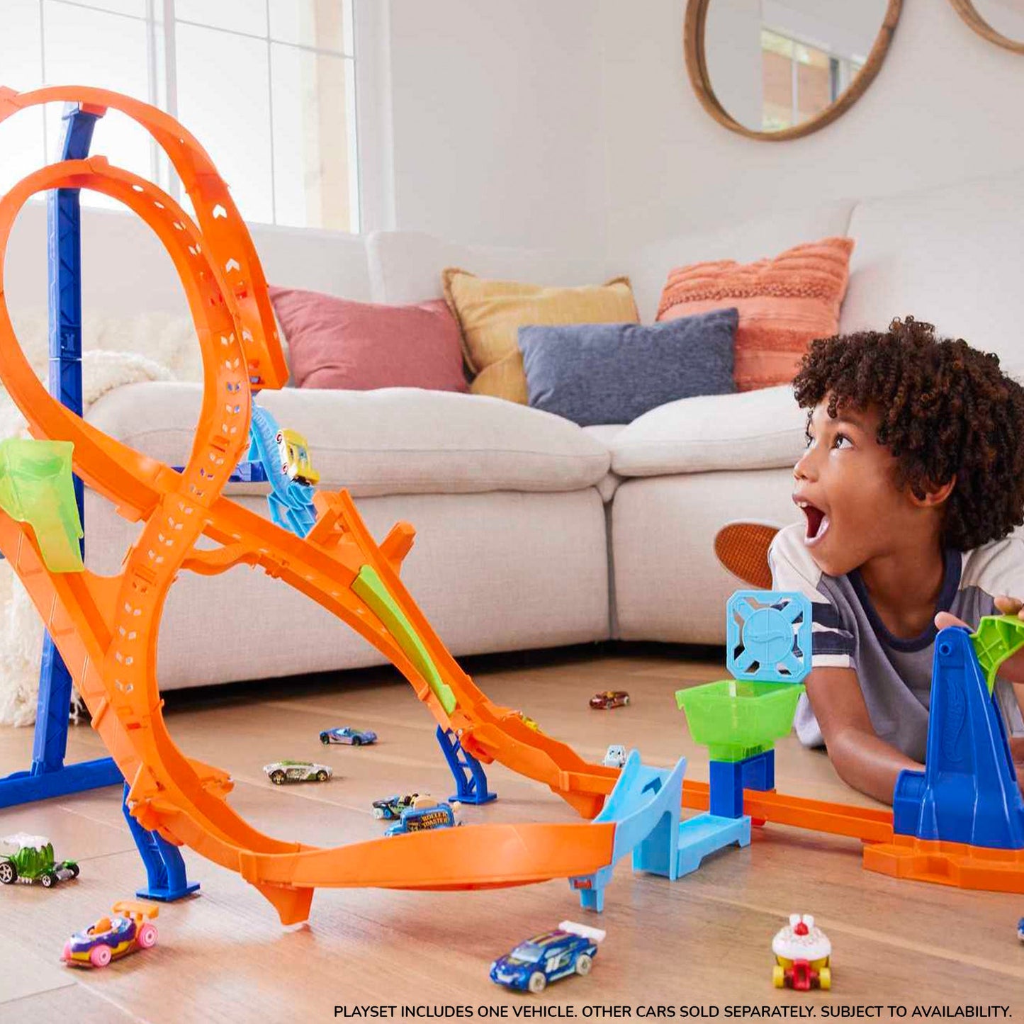 Hot Wheels Action Figure-8 Jump